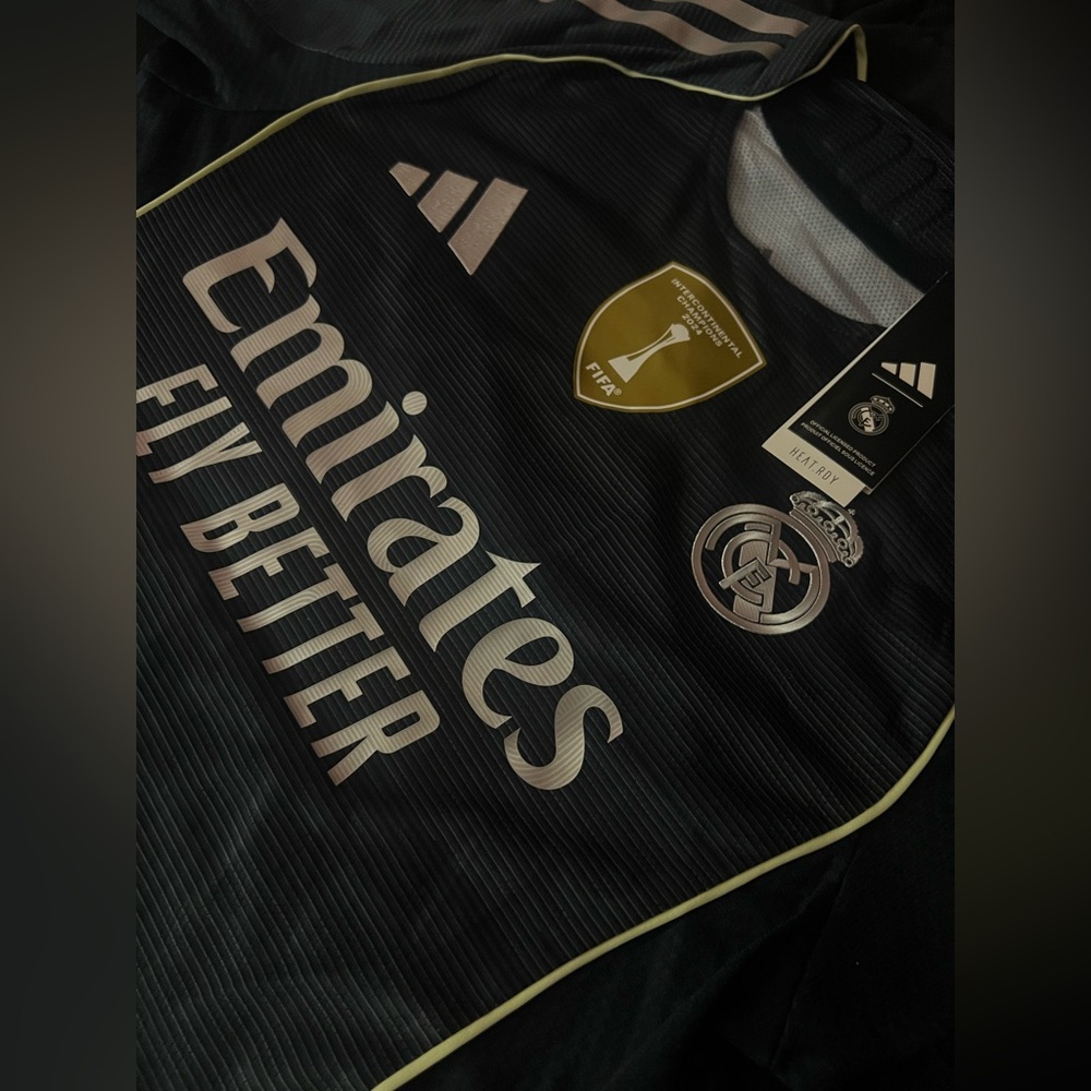 Real Madrid 2025–2026 Away Jersey – Bellingham 5 NWT - Picture 2 of 5